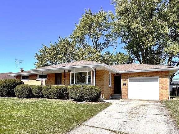 2nd image of 1219 Blatt Blvd