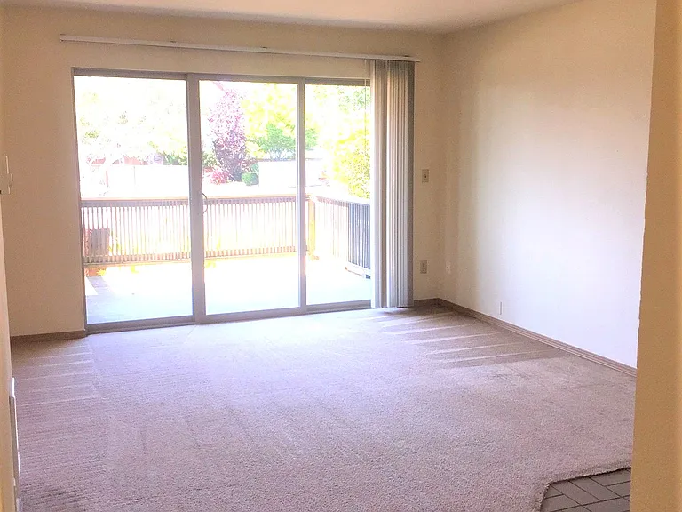 3210 Alki Ave SW #0 — Photo 4