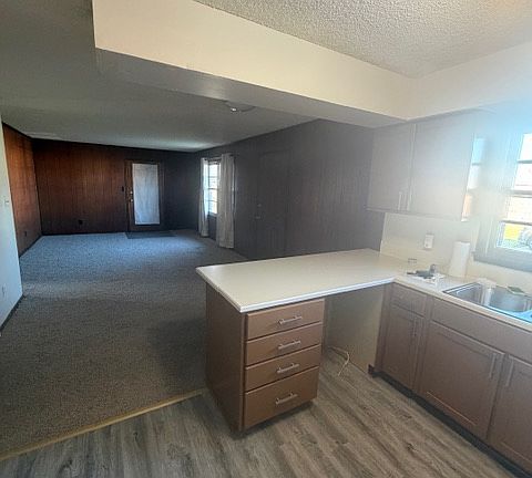 4th image of 2933 W Roxbury St