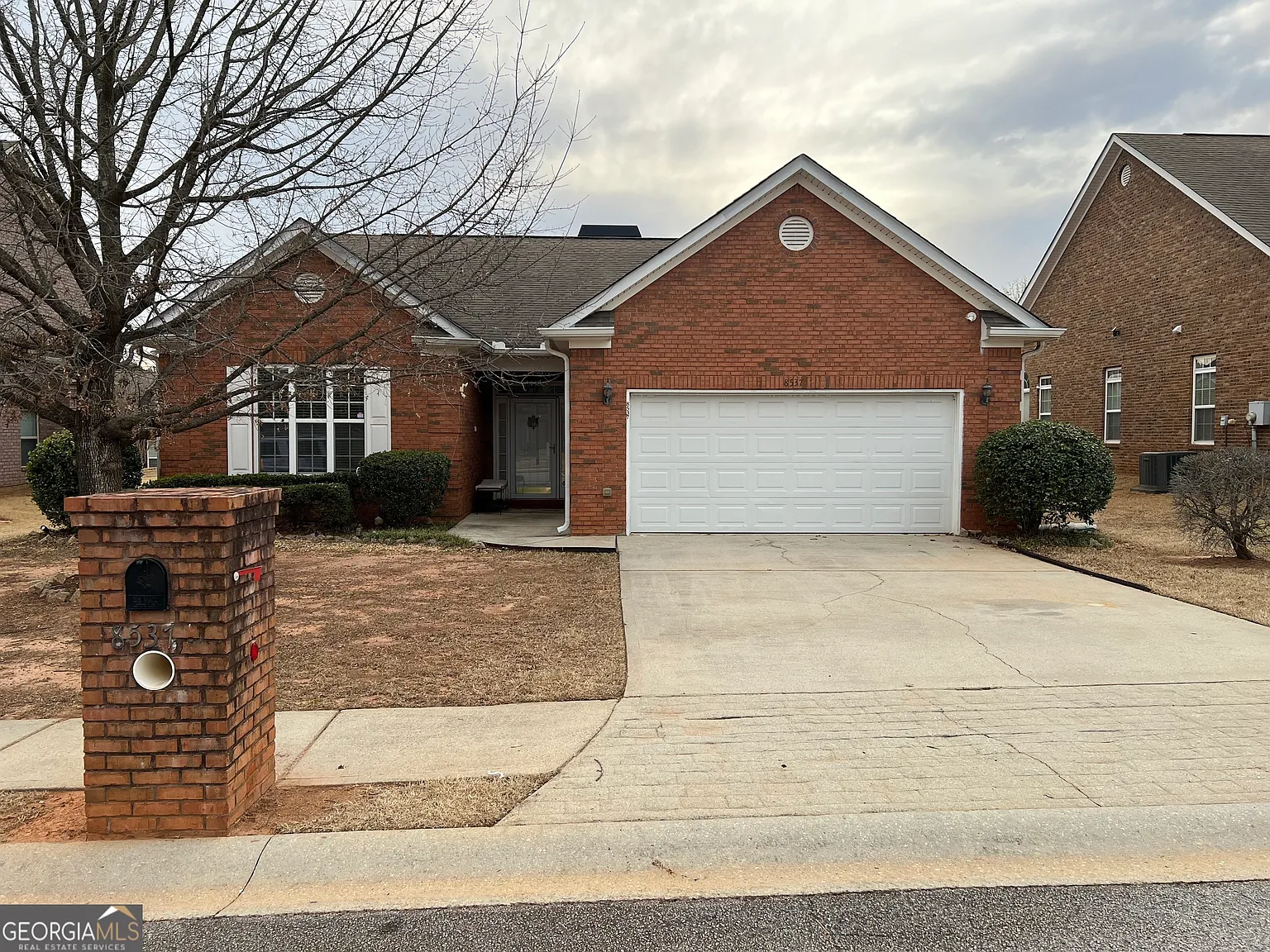 8537 Spivey Village Trl photo 1