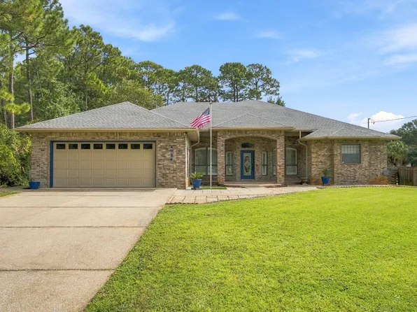 2064 Sundown Dr, Navarre, FL 32566