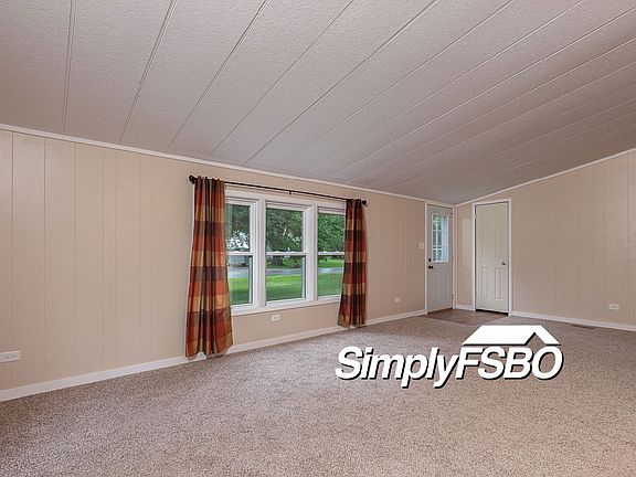 3rd image of 7 Sunny Hill Dr