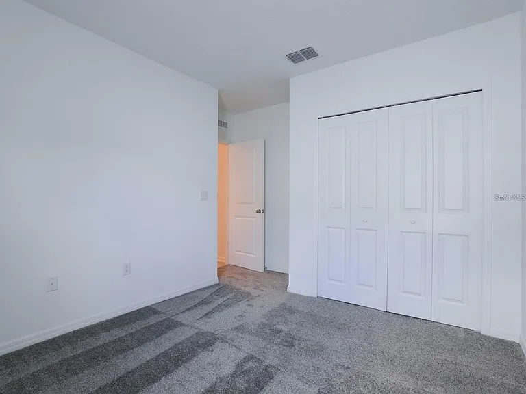 602 Bell Prairie Cir — Photo 17
