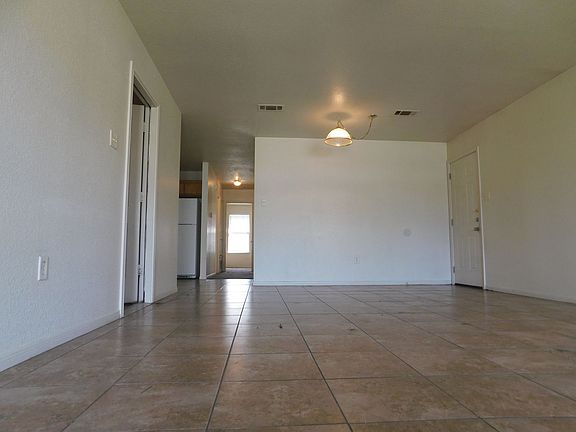 3rd image of 1404 Van Zanten Ct #B