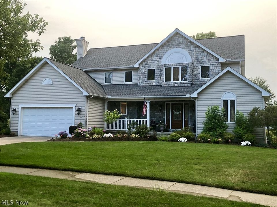 1st image of 20811 Parkwood Ln