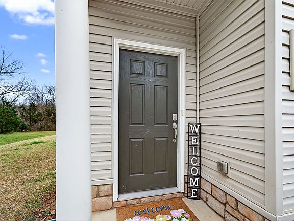 4th image of 735 Tulip Grove Rd APT 358