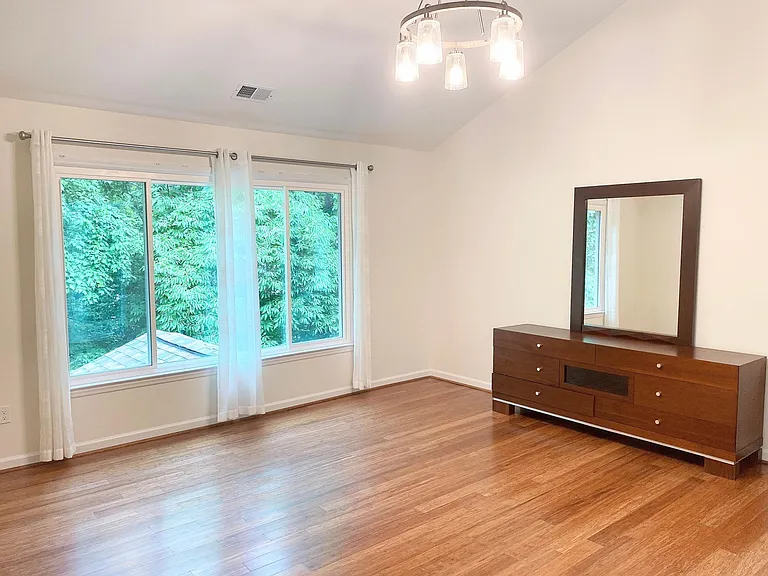108 Swiss Stone Ct — Photo 27