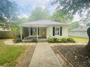 108 Park St, Easley, SC 29640