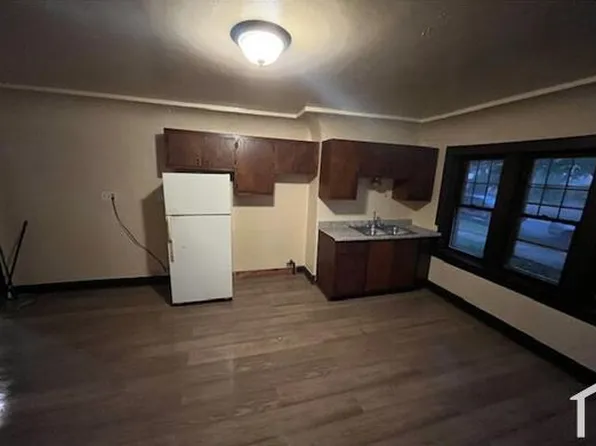 3432 E Cudahy Ave Unit 1, Cudahy, WI 53110