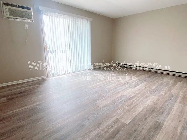 218 Charleston Blvd #1 — Photo 4