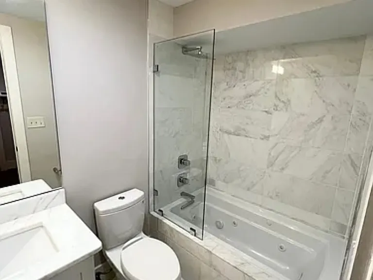 1159 Oates St NE #1A — Photo 11