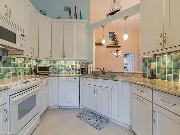 5th image of 607 Beachwalk Cir APT 203