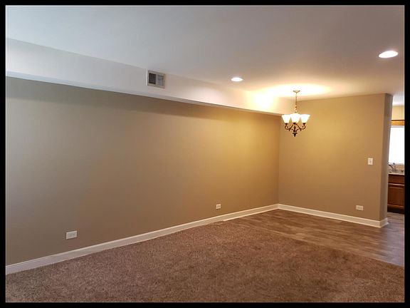 3rd image of 6021 Kit Carson Dr #14-2