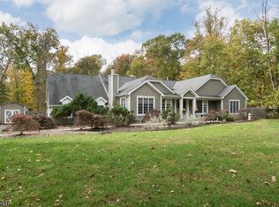 250 Goat Hill Rd, Lambertville, NJ 08530