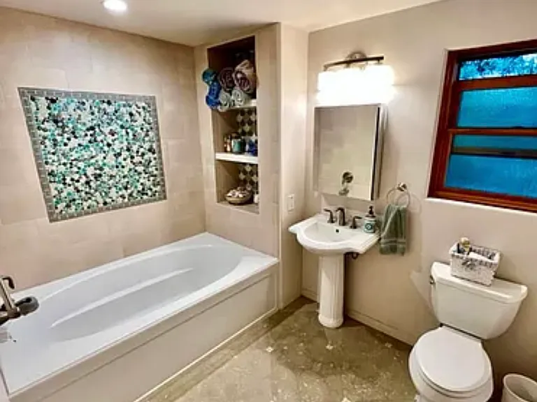 1320 Glorietta Blvd — Photo 5