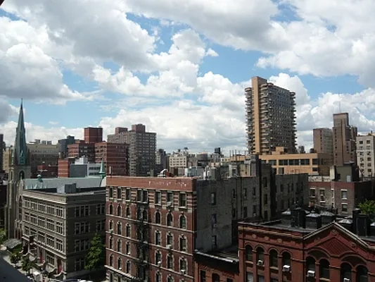 Rented by Citi Habitats | media 10