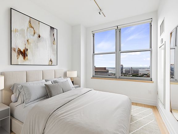 5th image of 110 Livingston St APT 15D