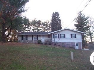 3 Bonnie Ln, Collegeville, PA 19426