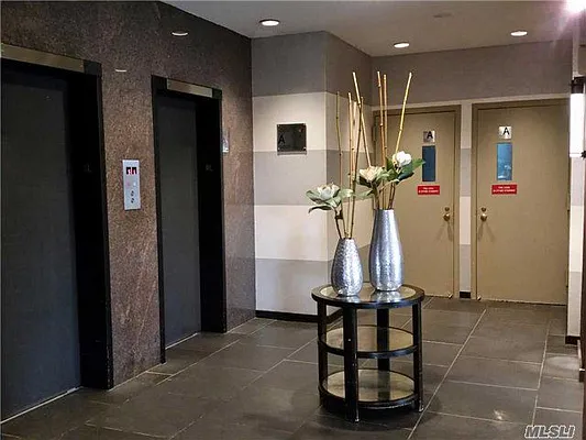 Rented by Voro, LLC | media 26