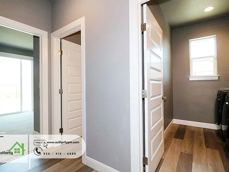 4768 Lower Springs Rd — Photo 15