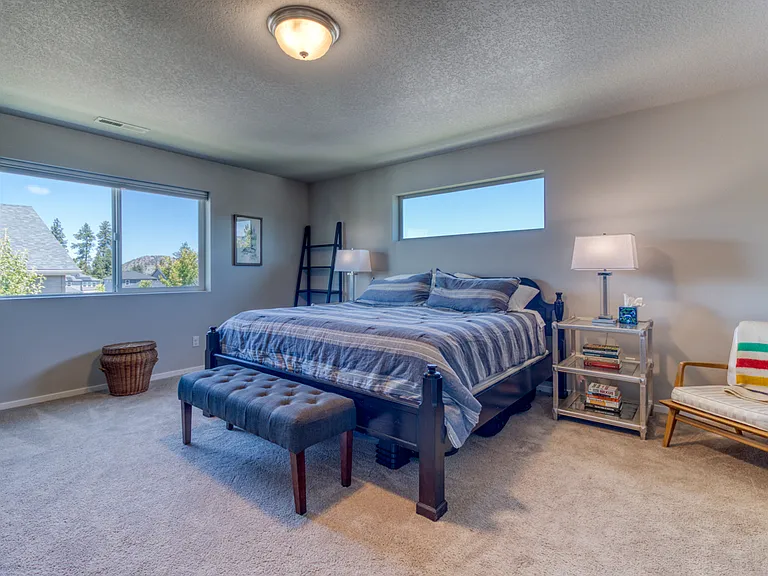 20538 SE Cameron Ave — Photo 23