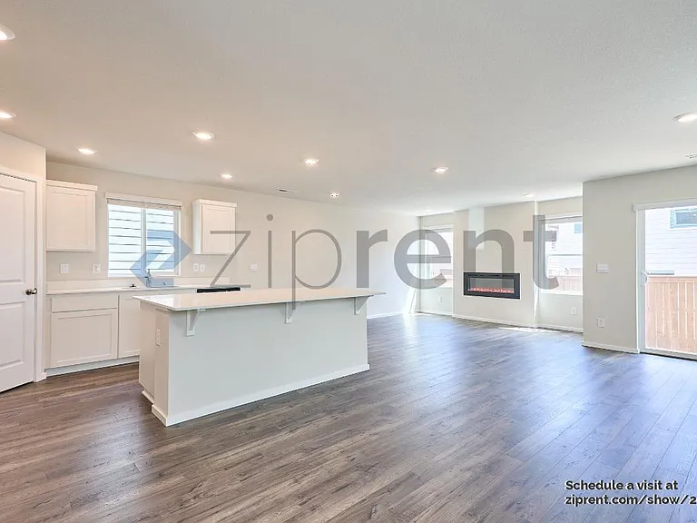17409 NW 10th Ave — Photo 8