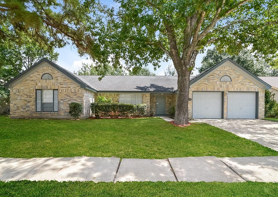 1st image of 3518 Lindenfield Dr