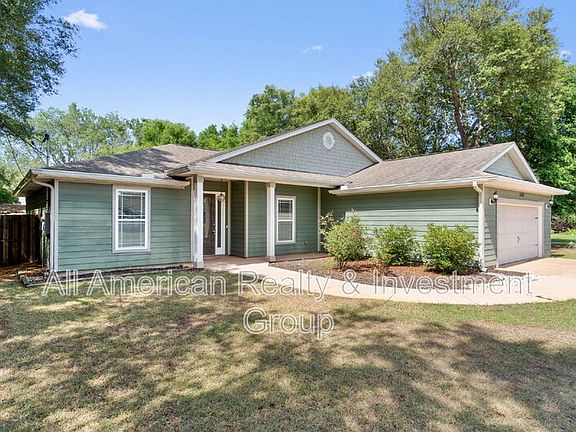 2nd image of 6882 Brocado Ct