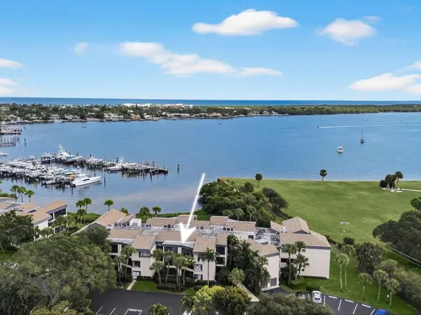 1660 Twelve Oaks Way #303, North Palm Beach, FL 33408