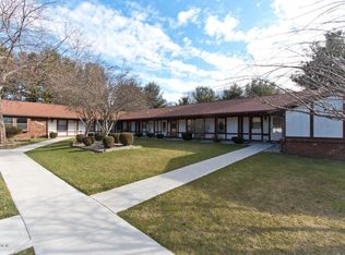 4545 Bekinshire Dr NW, Comstock Park, MI 49321