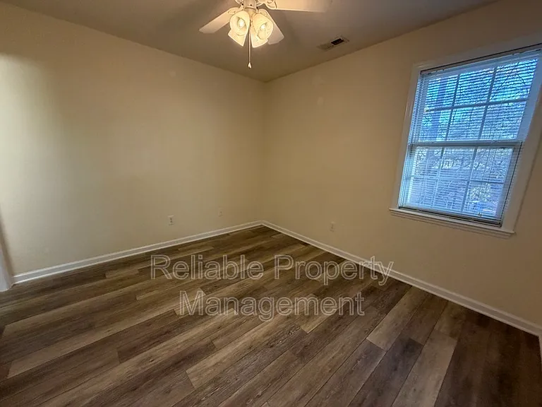 341 S Moore St — Photo 8