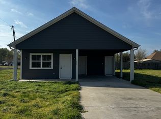 1009 Chesnut Ln, Cooper, TX 75432