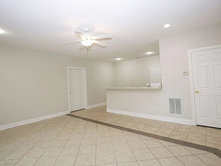 108 Fawnwood Dr — Photo 38