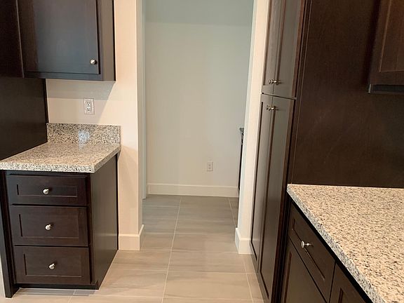 5th image of 650 Ponziano Pl