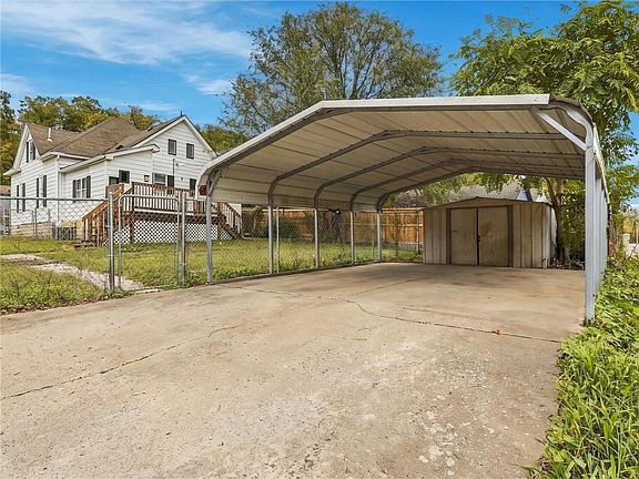 2nd image of 701 Isley Blvd
