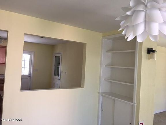 5th image of 551 Tarragona Way