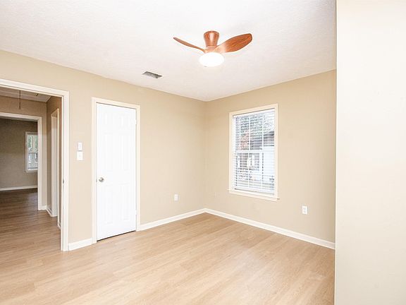 Master showing 2nd closet