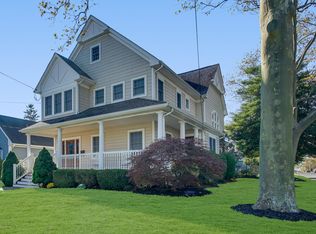 285 E Main St, Manasquan, NJ 08736