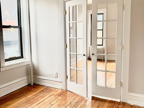 2nd image of 248 E 90th St APT 5C
