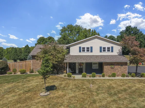 6556 Castlewood Dr S, Carroll, OH 43112