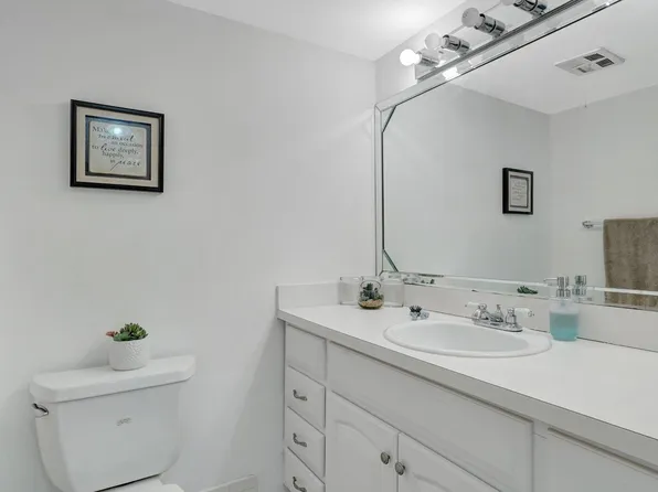 4750 NW 22nd Court #118, Lauderhill, FL 33313