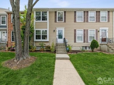 26 Delikat Ln, Sayreville, NJ, 08872
