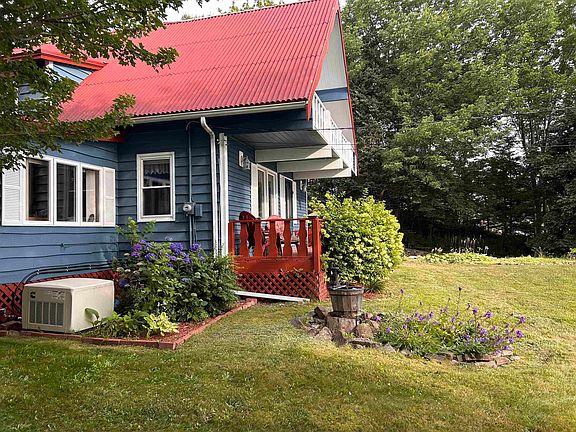 3rd image of 431 Shore Rd