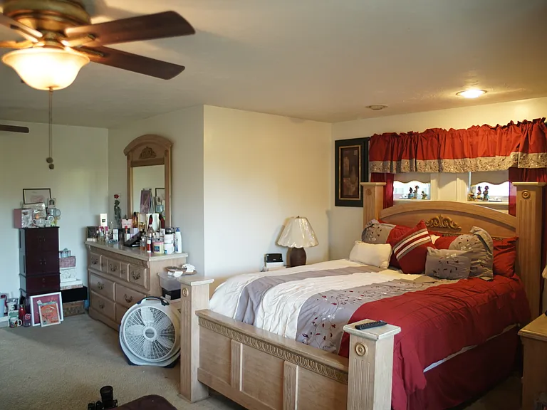 8 Beechwood St #2 — Photo 28