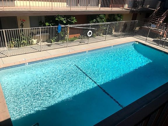 5th image of 3654 Linden Ave APT 6