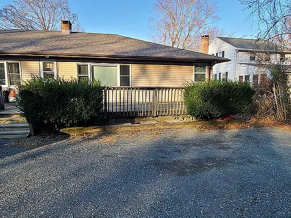 2 bed, 1080 sqft, $2,700 — Photo 3