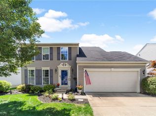 5466 Fountain Cir, North Ridgeville, OH 44039