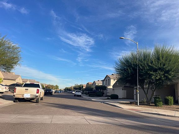 4th image of 10439 W Kingman St