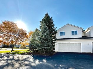 732 County Line Rd, Aurora, IL 60502