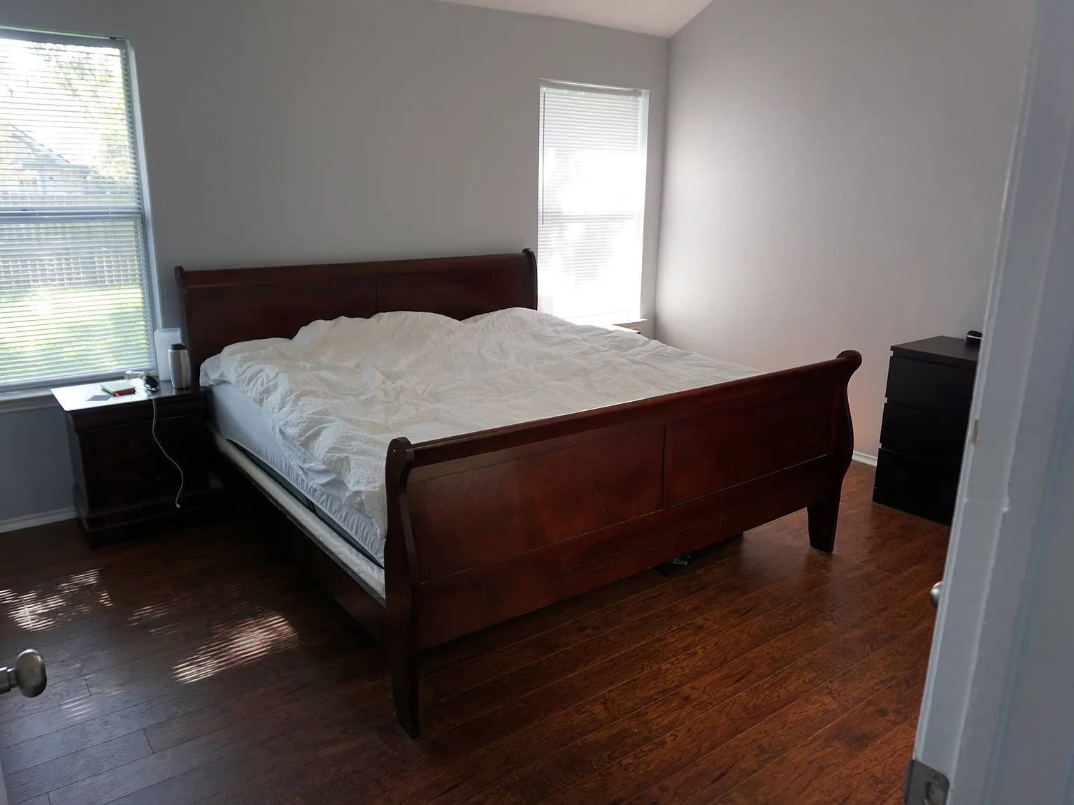 3 bed, 2.5 bath, 1732 sqft, $2,500 — Photo 4